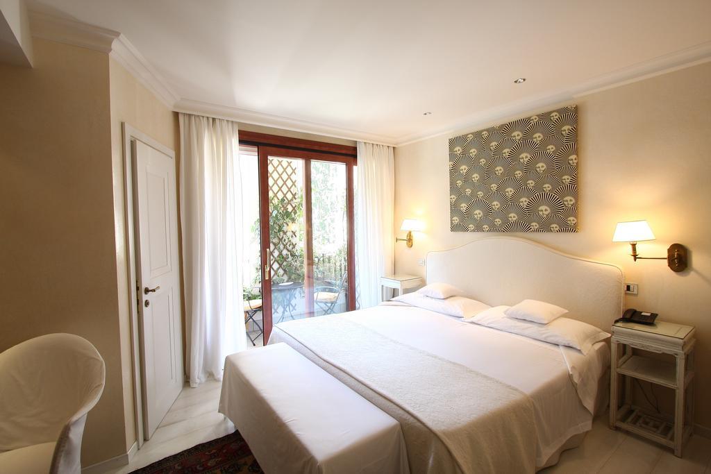 Follina Charming Hotel Dei Chiostri מראה חיצוני תמונה