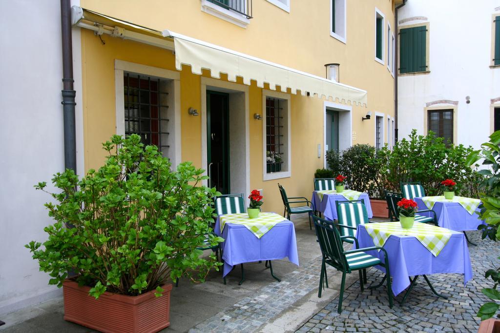 Follina Charming Hotel Dei Chiostri מראה חיצוני תמונה