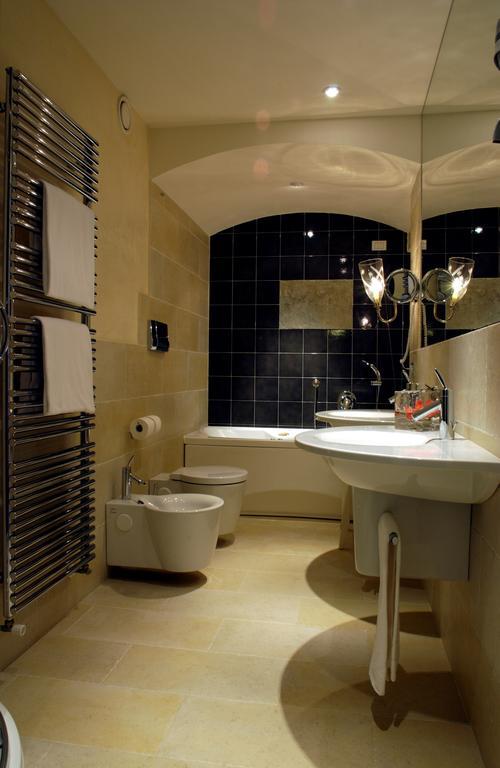 Follina Charming Hotel Dei Chiostri מראה חיצוני תמונה